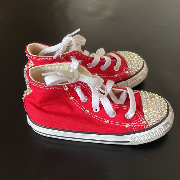 Converse: Blinged out Converse All Stars. High top. Kids size 9. - Picture 5 of 6